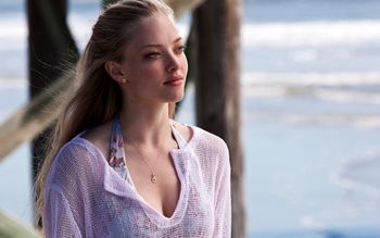 Amanda Seyfried in Dear John screenshot