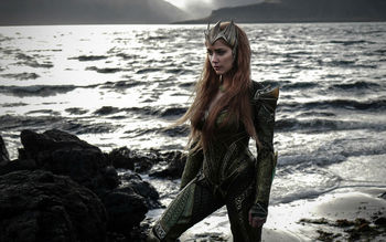 Amber Heard Mera Justice League screenshot