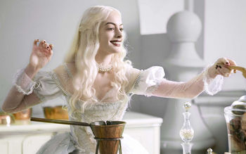 Anne Hathaway Alice in Wonderland screenshot