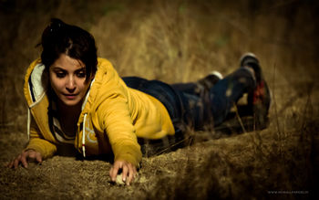 Anushka Sharma NH10 Movie screenshot