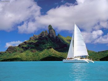 Archipels Catamaran, Bora Bora Lagoon, French Polynesia screenshot