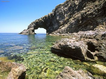 Arco Del Elefante, Pantelleria Island, Sicily, Italy screenshot