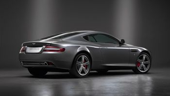 Aston Martin DB9 Coupe screenshot
