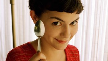 Audrey Tautou as Amelie screenshot