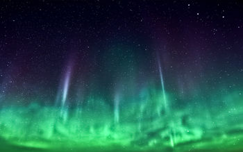 Aurora Sky screenshot