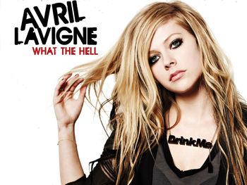 Avril Lavigne What The Hell screenshot