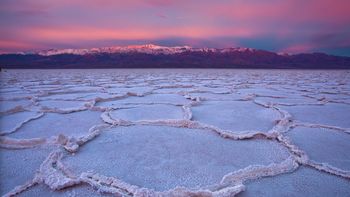 Badwater Basin, Death Valley National Park, California screenshot