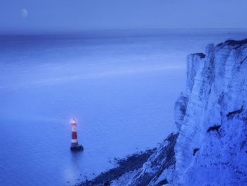Beachy Head Lighthouse, East Sussex, United Kingdom screenshot