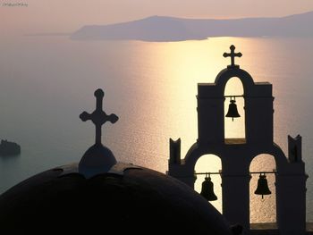 Bell Gable, Thira Island, Greece screenshot