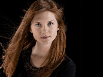 Bonnie Wright screenshot