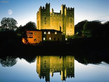 Bunratty Castle, County Clare Ireland screenshot