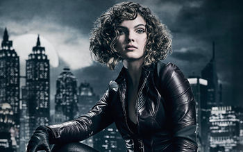 Camren Bicondova Gotham Season 4 Catwomen screenshot