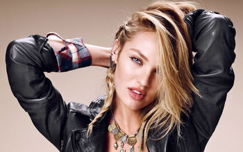 Candice Swanepoel 4 screenshot