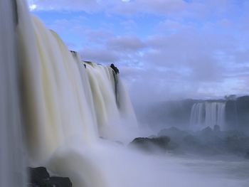 Cascades Of Iguazu Falls, Iguazu Falls National Park, Brazil screenshot
