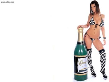 Champagne Girl screenshot