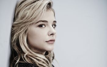 Chloe Moretz 82 screenshot