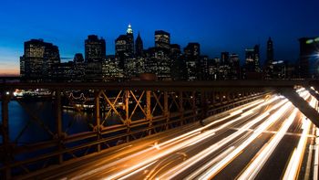 City Lights On Brooklyn Bridge, New York screenshot