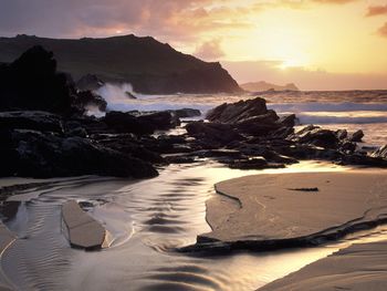 Clogher Head Beach, Dingle Peninsula, County Kerry, Ireland screenshot
