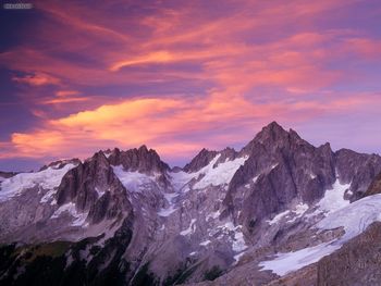 Clouds Over Eldorado Peak At Sunset North Cascades National Park Washington screenshot