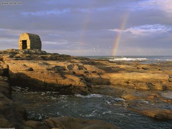 Coastal Rainbow Berwick Upon Tweed Scotland screenshot