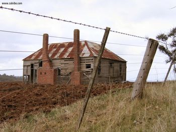 Country Old Farmhouse screenshot