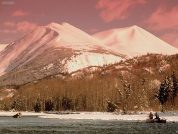 Crimson Mountains Seward Alaska screenshot