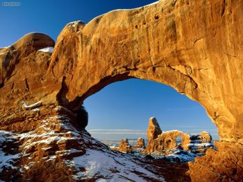 Crisp Winter Day Arches National Park Utah screenshot