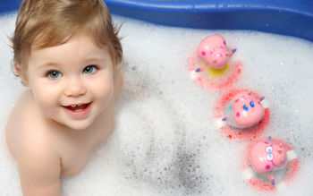 Cute Baby Bath screenshot