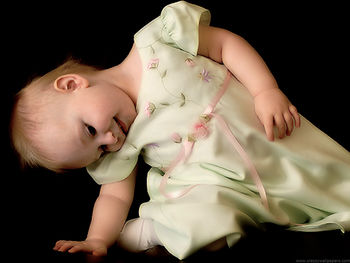 Cute baby playing screenshot
