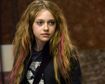 Dakota Fanning in Push screenshot