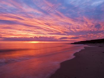 Dawn Skies Over Gulf Of St  Lawrence, Prince Edward Island, Canada screenshot