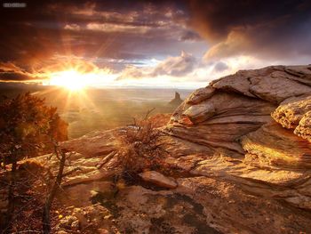 Days End Candlestick Tower Overlook Canyonlands National Park Utah screenshot