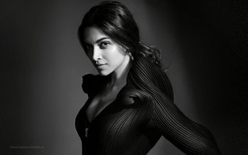 Deepika Padukone 2016 screenshot