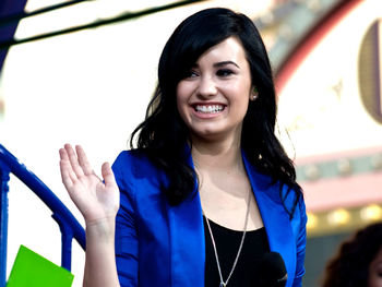 Demi Lovato 45 screenshot