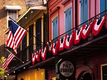 Distinctive Architecture French Quarter New Orleans Louisiana screenshot