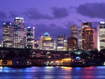 Downtown Sydney At Night, Australia screenshot