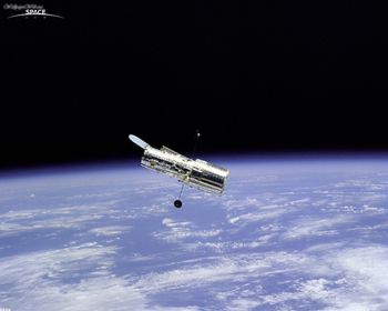 Earth And Hubble screenshot