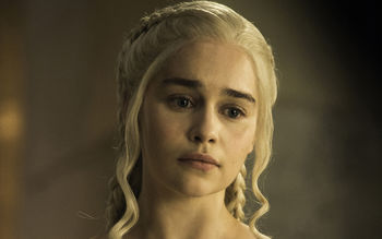 Emilia Clarke Dany Game of Thrones screenshot