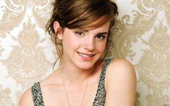 Emma Watson 279 screenshot