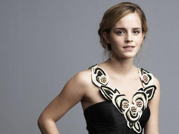 Emma Watson British Academy Awards 2009 screenshot