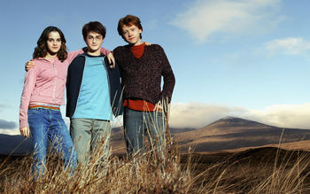 Emma Watson Daniel Radcliffe & Rupert Grint screenshot
