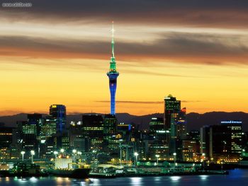 Evening Glow Auckland New Zealand screenshot