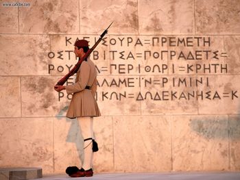 Evzone Guardat Monument Of The Unknown Soldier Athens Greece screenshot