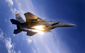 F 15E Strike Eagle Pops Flares screenshot