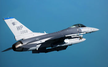 F 16 Fighting Falcon at Kunsan Air Base screenshot
