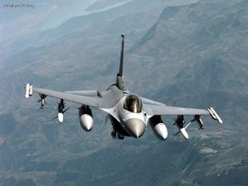 F16C Over Mountains screenshot