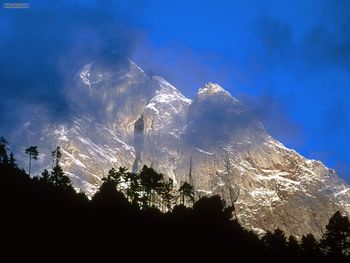 Fair Weather At Sunrise Nepal screenshot