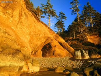 Fall Creek Hug Point State Recreation Area Oregon screenshot