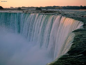 Falling In Love Again Niagara Falls Ontario Canada screenshot