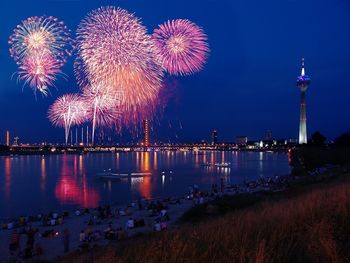 Fireworks, Dusseldorf, Germany screenshot